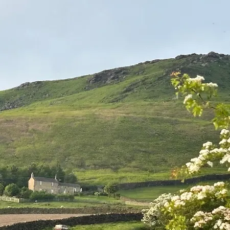 Luxury Retreat Embsay